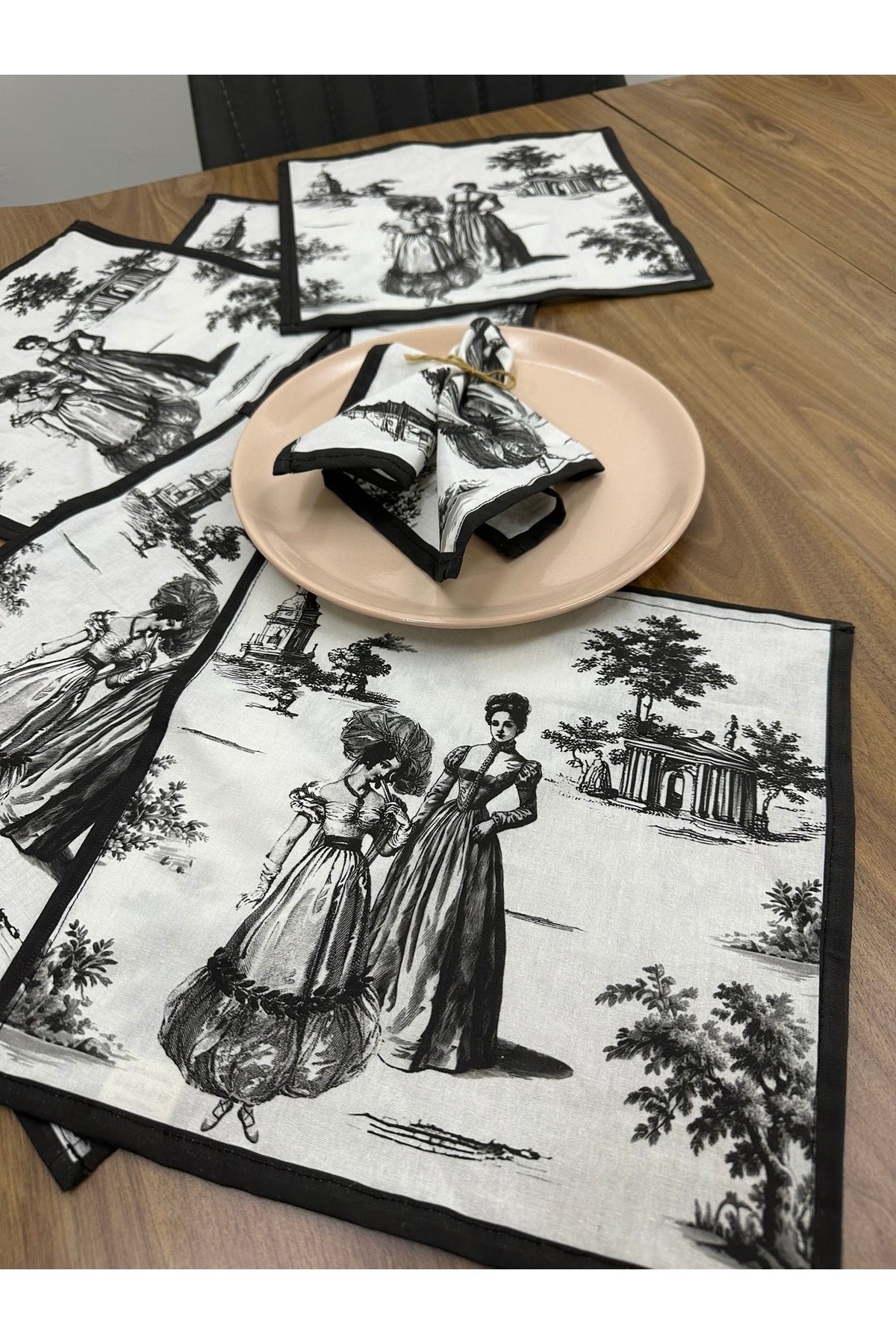 Toile De Jouy Paris Amerikan Servis 6’lı Set | 35x45 cm | %100 Pamuk Dijital Baskılı | Klasik Fransı