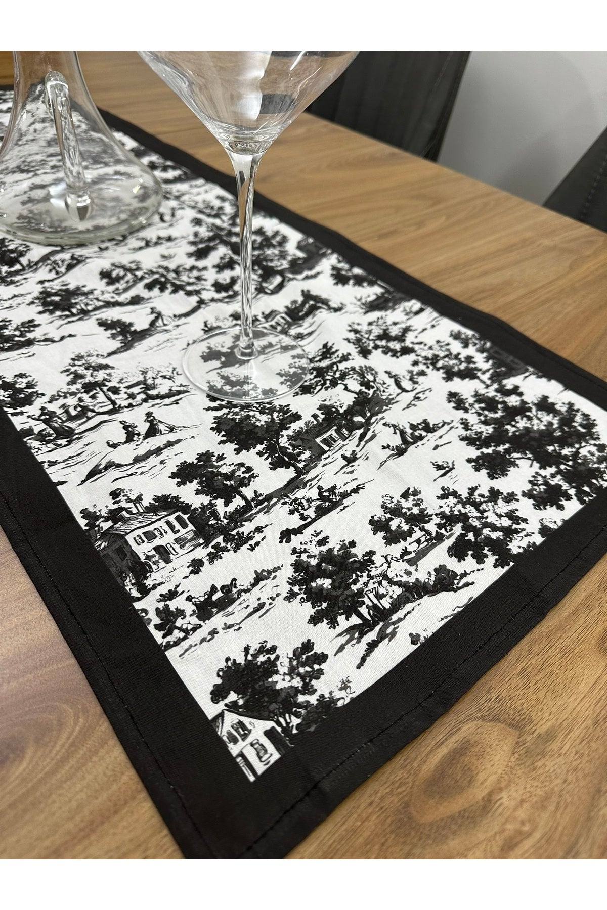 Toile De Jouy Monet Runner 40x110 cm | %100 Pamuk Dijital Baskılı Masa Örtüsü | Country Tarzı Fransı