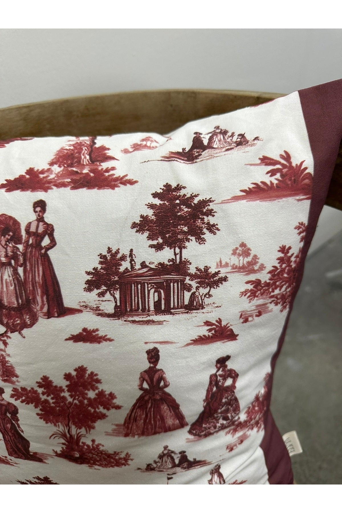 Toile De Jouy Paris Kırlent Kılıfı 43x43 cm | %100 Pamuk Dijital Baskılı | Klasik Fransız Tarzı Deko