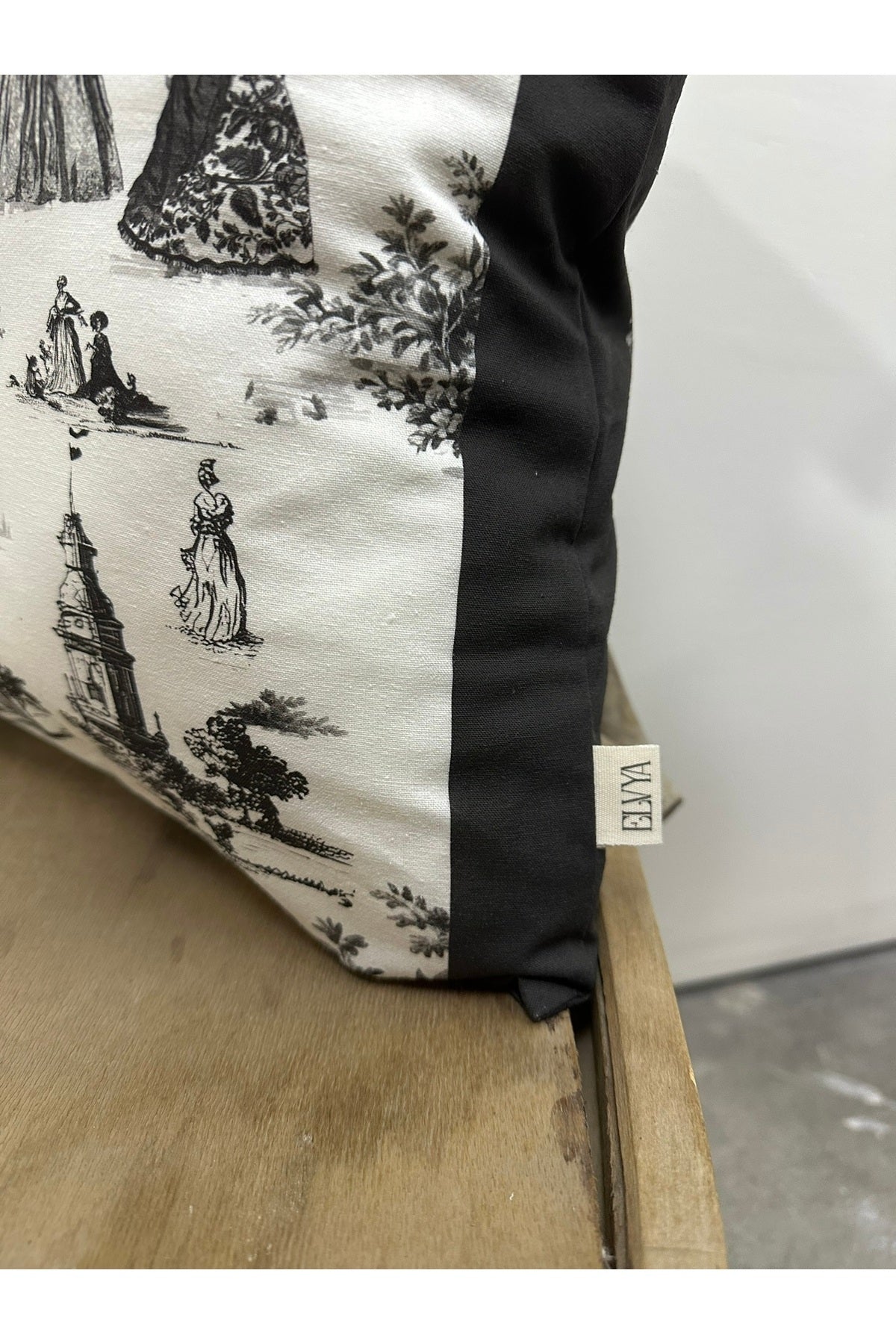Toile De Jouy Paris Kırlent Kılıfı 43x43 cm | %100 Pamuk Dijital Baskılı | Klasik Fransız Tarzı Deko