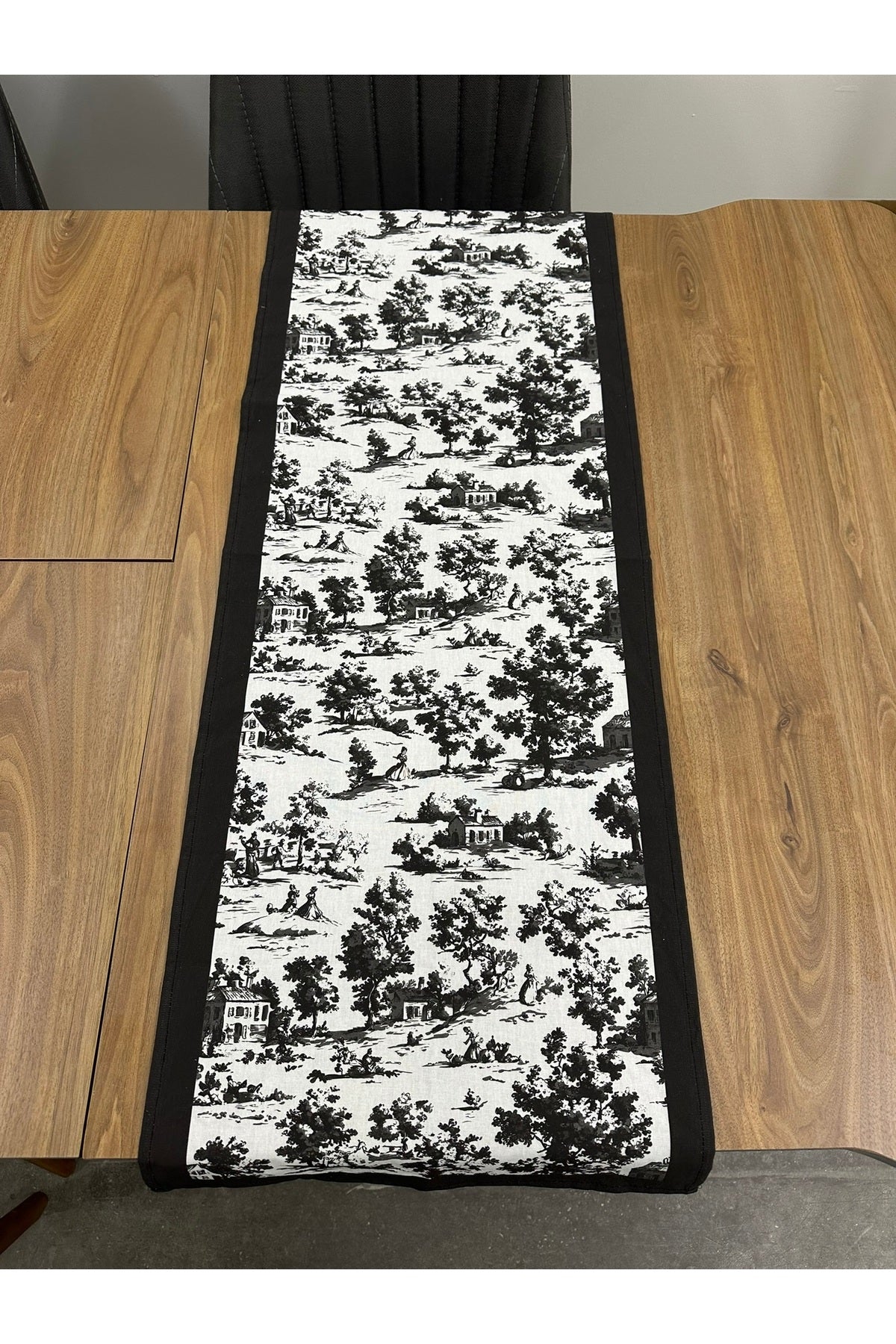 Toile De Jouy Monet Runner 40x110 cm | %100 Pamuk Dijital Baskılı Masa Örtüsü | Country Tarzı Fransı